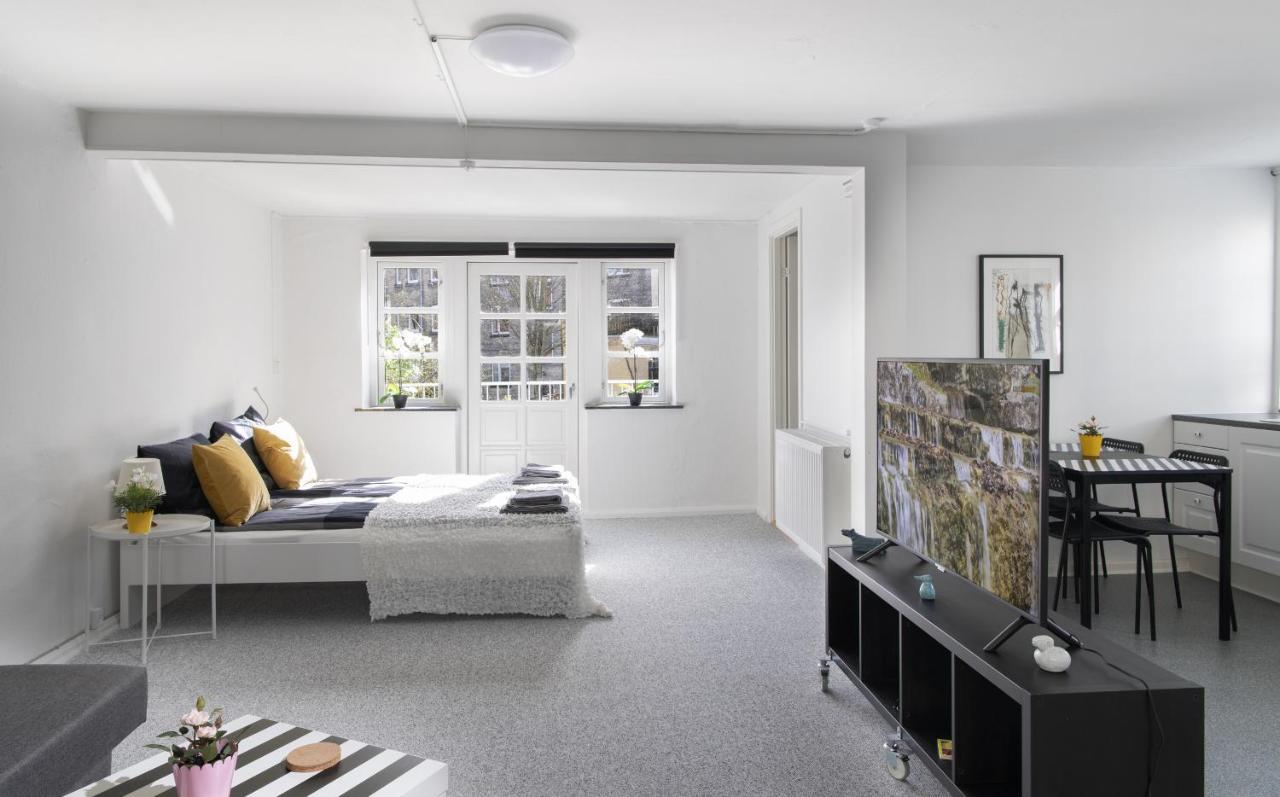 Aday - Apartment Suite 2 Aalborg Center Esterno foto